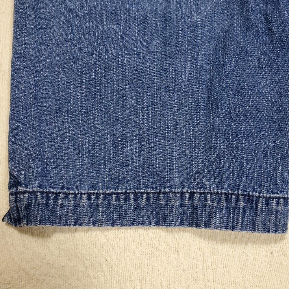 Faded Glory Originals Denim Shorts With 5 Pockets - Sz 10 - Picture 7 of 9